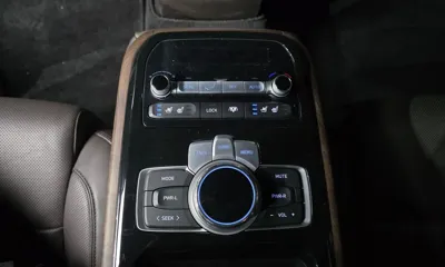 Genesis G90 2019, 126709 км, за 29990000 KRW - фото 19