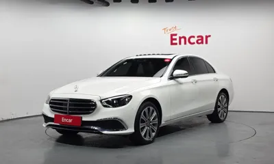Mercedes-Benz E-Class · 2023 год