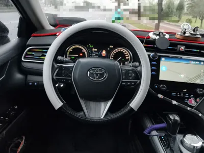 Toyota Camry 2019, 94900 км, за 102416.78 CNY - фото 11