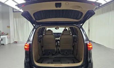 Kia Canival 2019, 56513 км, за 27300000 KRW - фото 20