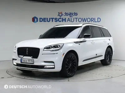 Lincoln Aviator · 2023 год