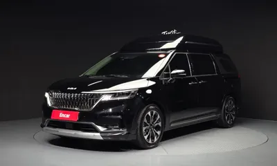 Kia Canival · 2023 год