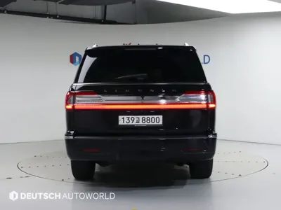 Lincoln Navigator 2020, 98933 км, за 48900000 KRW