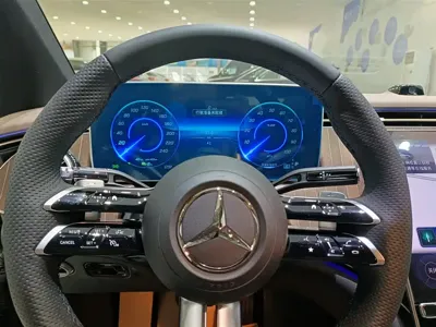 Mercedes-Benz EQE 2025, 100 км, за 229800 CNY - фото 10