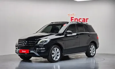 Mercedes-Benz M-Class · 2015 год