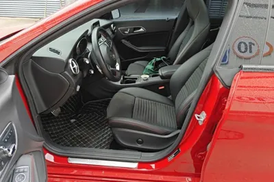 Mercedes-Benz CLA 2017, 66000 км, за 82085.48 CNY - фото 17