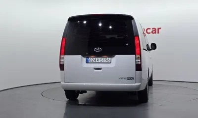 Hyundai Staria 2023, 3115 км, за 27500000 KRW