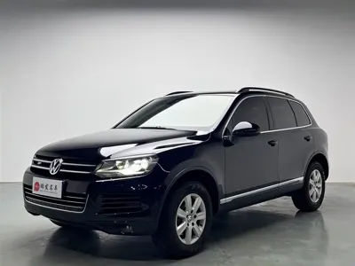 Volkswagen Touareg · 2013 год