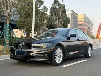 BMW 5 Series 2018, 80000 км, за 75000 CNY - фото 1