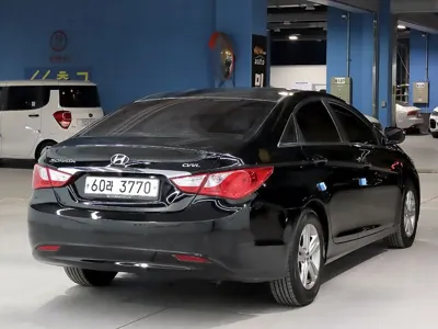 Hyundai Sonata 2013, 156178 км, за 4300000 KRW