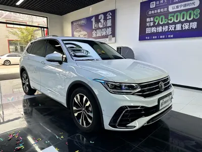 Volkswagen Tiguan L 2025, 60000 км, за 122800 CNY
