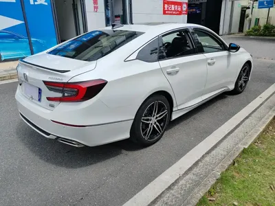 Honda Accord 2022, 70000 км, за 108800 CNY - фото 6