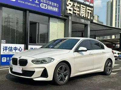 BMW 1 Series · 2022 год