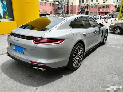 Porsche Panamera 2018, 77000 км, за 368000 CNY - фото 7