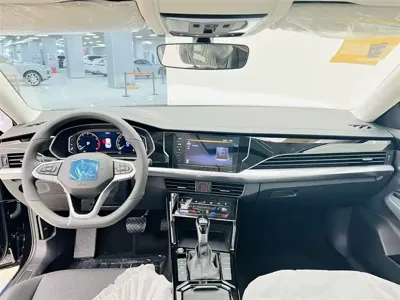 Volkswagen Passat 0, 100 км, за 140800 CNY - фото 9