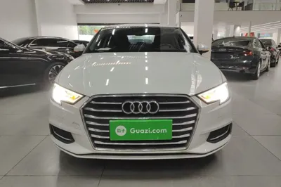 Audi A3 2019, 119500 км, за 68754.66 CNY - фото 2