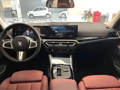 BMW i3 2023, 21700 км, за 100900 CNY