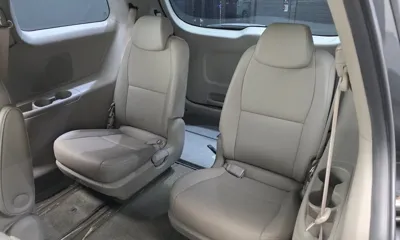 Kia Canival 2015, 148508 км, за 8000000 KRW - фото 12