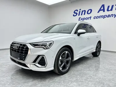 Audi Q3 · 2022 год