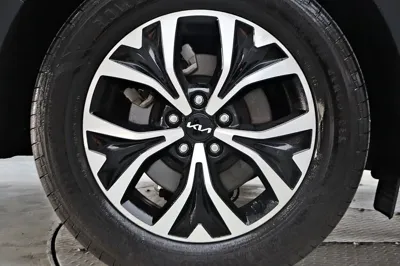 Kia Canival 2023, 30518 км, за 25000000 KRW - фото 20