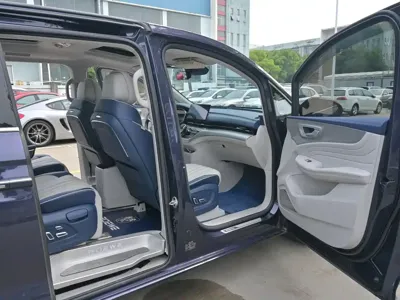Roewe iMAX8 2022, 17000 км, за 109900 CNY - фото 12