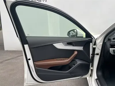 Audi A4L 2019, 84000 км, за 99800 CNY - фото 14