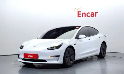 Tesla Model 3 · 2021 год