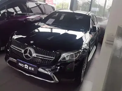 Mercedes-Benz GLC · 2017 год