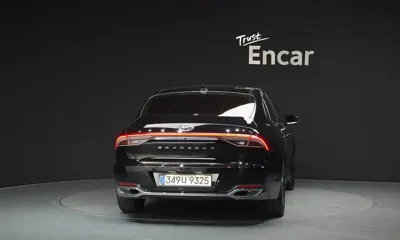 Hyundai Grandeur 2021, 71850 км, за 99990000 KRW