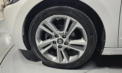 Hyundai Avante 2018, 154437 км, за 7300000 KRW - фото 5