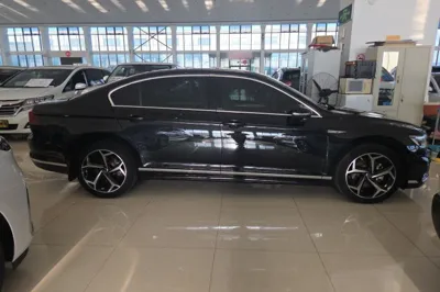 Volkswagen Magotan 2023, 52700 км, за 145374.57 CNY