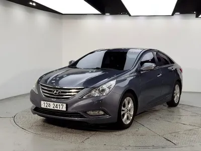 Hyundai Sonata · 2012 год