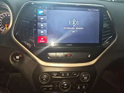Jeep Cherokee 2018, 70200 км, за 41100 CNY - фото 13