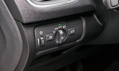 Volvo V40 2019, 58342 км, за 14500000 KRW - фото 17