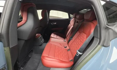 Audi e-tron GT 2022, 9422 км, за 105000000 KRW - фото 12