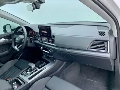 Audi Q5L 2022, 25600 км, за 186800 CNY - фото 17