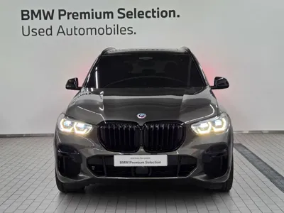 BMW X5 2023, 42571 км, за 71000000 KRW
