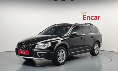 Volvo XC70 · 2016 год