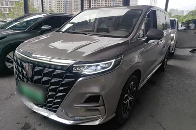 Roewe iMAX8 New Energy · 2025 год