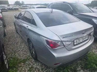 Hyundai Sonata 2012, 203513 км, за 2490000 KRW