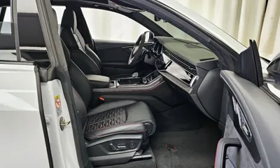 Audi RSQ8 2021, 43841 км, за 109000000 KRW - фото 11