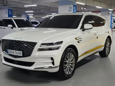 Genesis GV80 · 2023 год