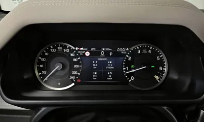 Land Rover Defender 2023, 53947 км, за 74500000 KRW - фото 8