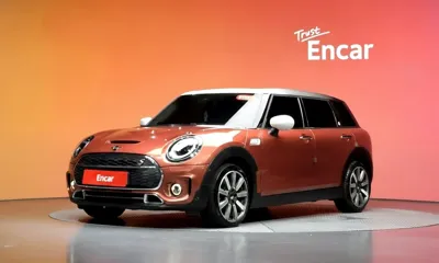 MINI Clubman · 2023 год