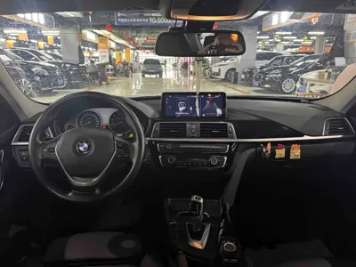 BMW 3 Series 2017, 84000 км, за 69800 CNY - фото 8