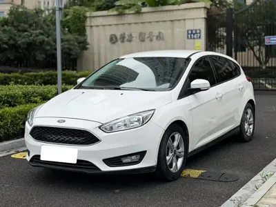 Ford Focus · 2015 год