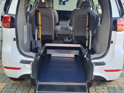 Kia Canival 2015, 188167 км, за 12800000 KRW - фото 9