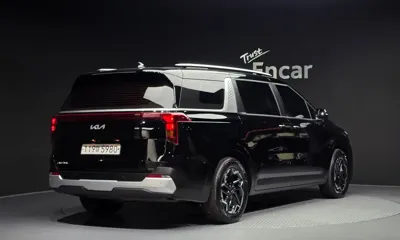 Kia Canival 2025, 18764 км, за 32000000 KRW