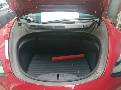 Tesla Model 3 2020, 66800 км, за 104300 CNY - фото 16