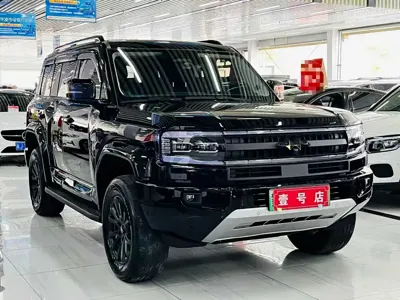 Fang Cheng Bao Leopard 5 2025, 23000 км, за 218000 CNY